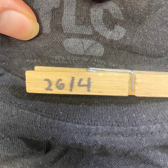 TLC Diggin' On You Girl Group Tee Thrifted Vintage Style Size L - Picture 8 of 8